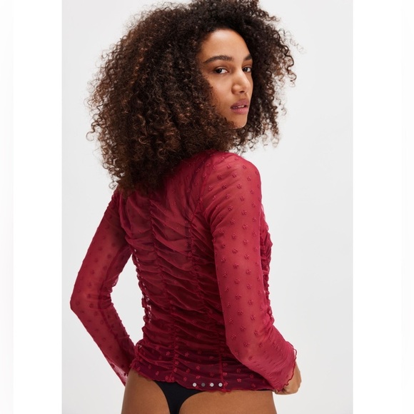 NWT Free People Intimately Glass Roses Red Most Likely Layerying Top New $68 - Picture 2 of 6